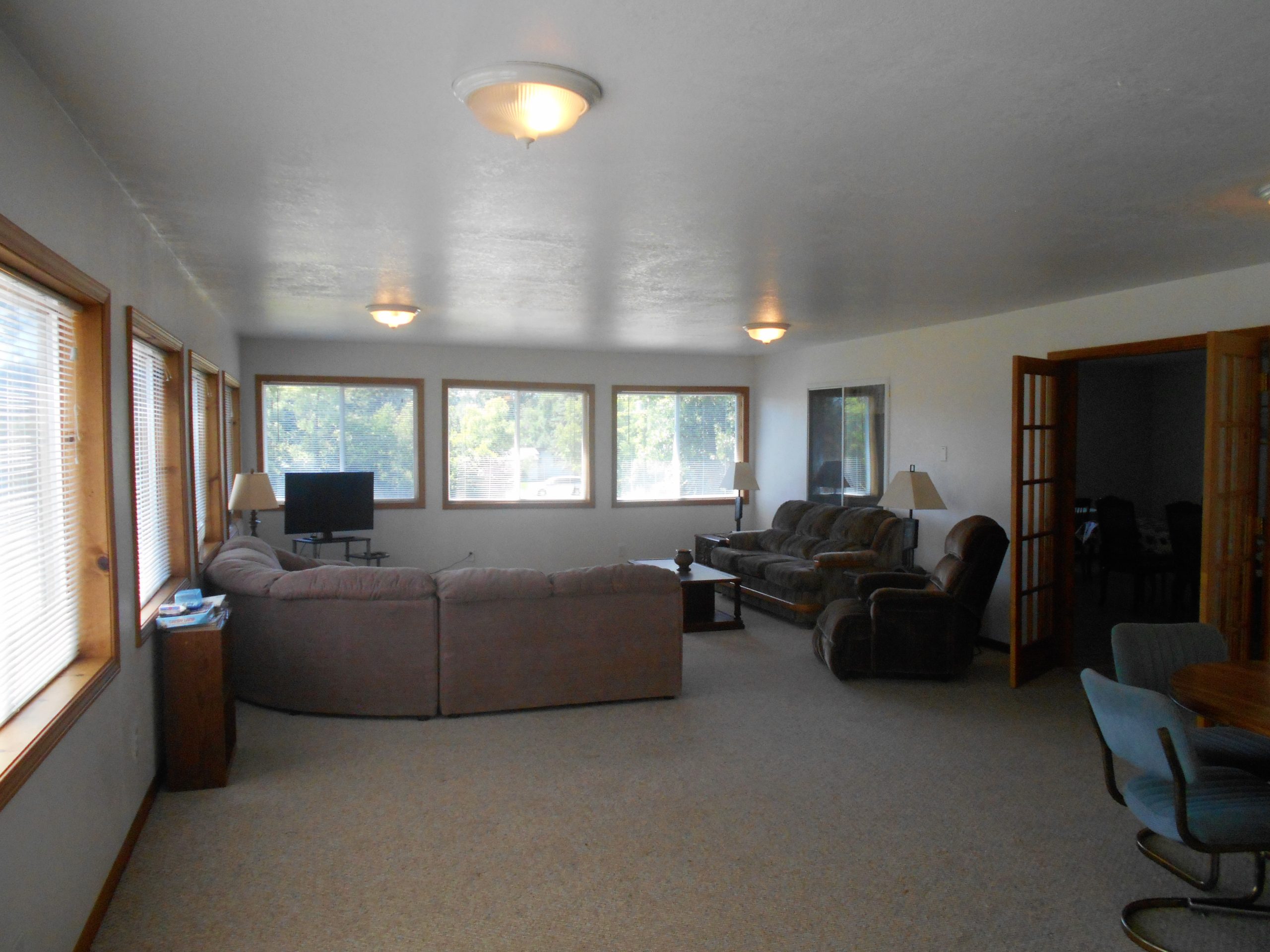 House Rental LAKE RESORT